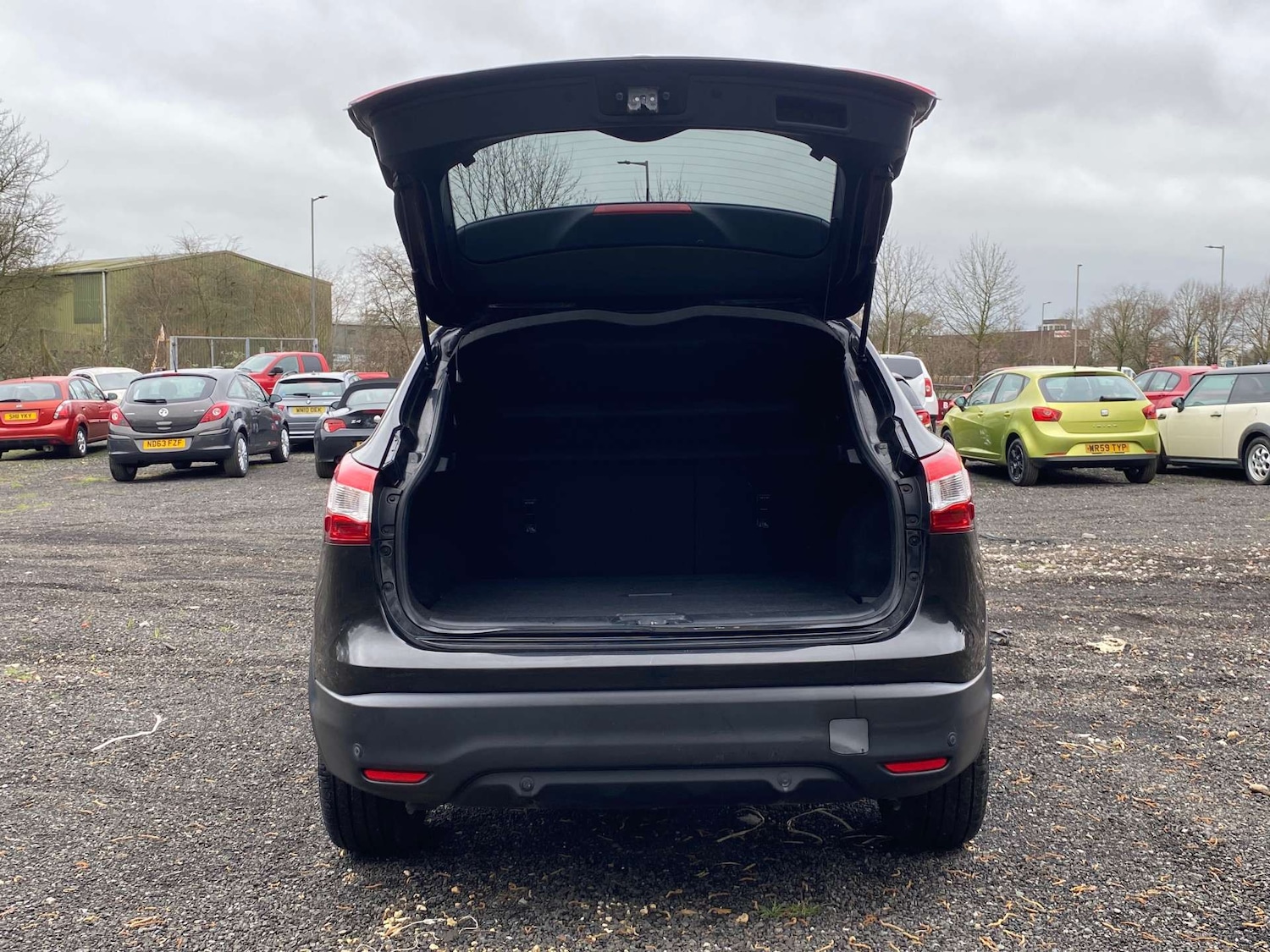 Used Nissan Qashqai 2014 for sale - 77780948: Photo 8