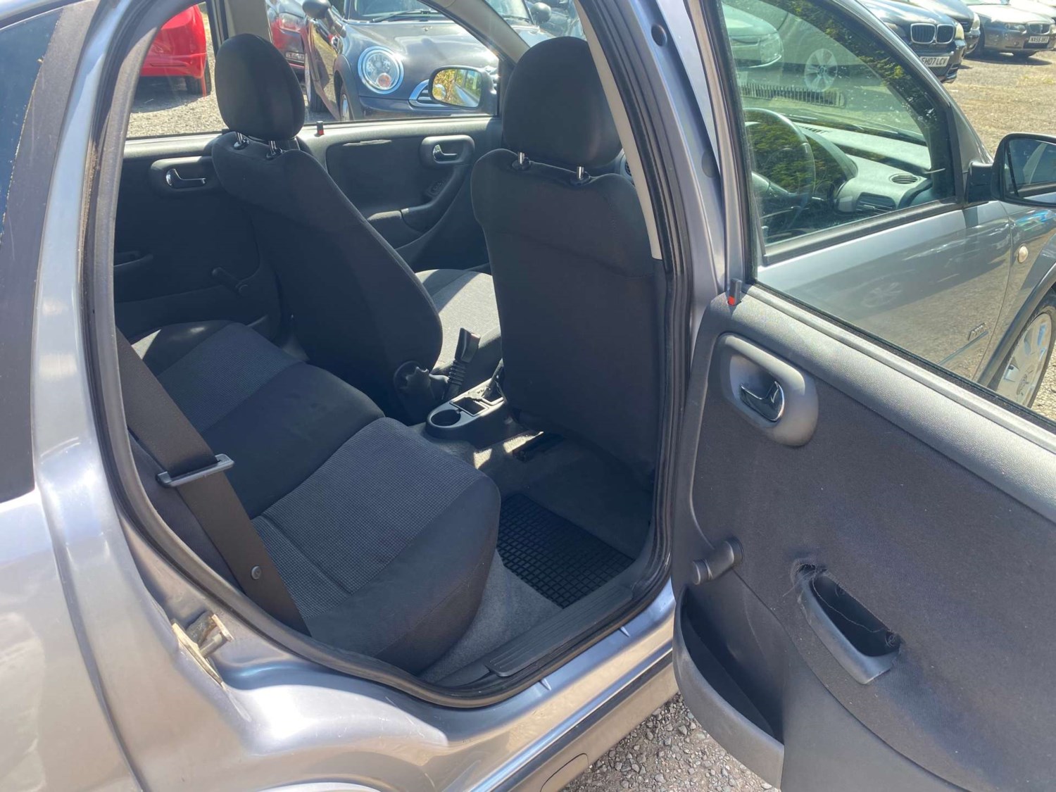 Vauxhall Corsa 2005 - 1.2 Design Twinport 5dr - Image 17