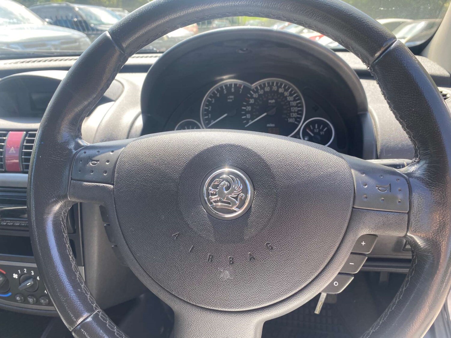 Vauxhall Corsa 2005 - 1.2 Design Twinport 5dr - Image 22