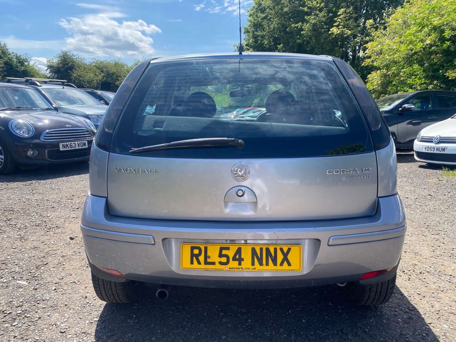 Vauxhall Corsa 2005 - 1.2 Design Twinport 5dr - Image 8