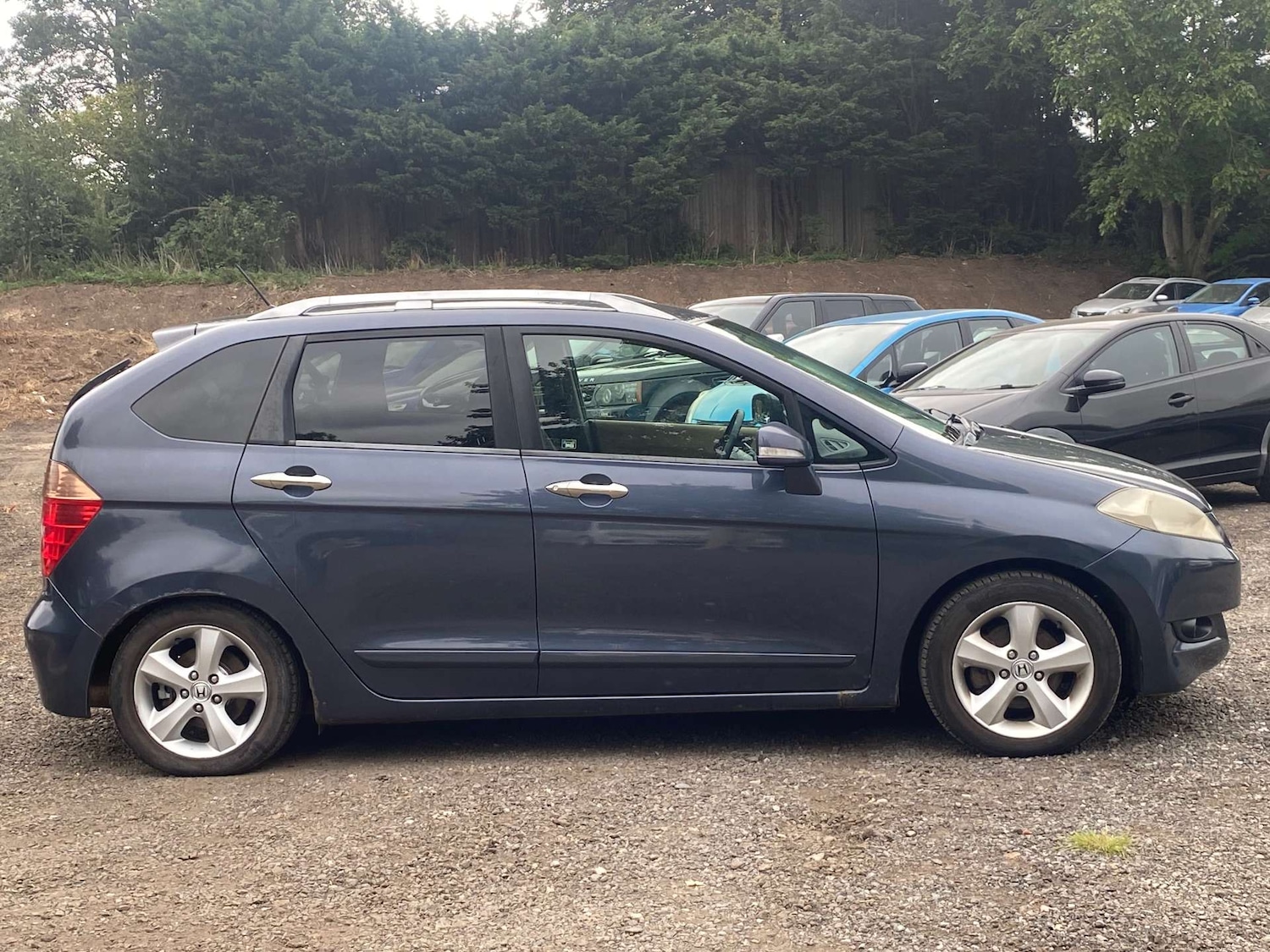 Used Honda FR-V 2008 for sale - 77235349: Photo 8