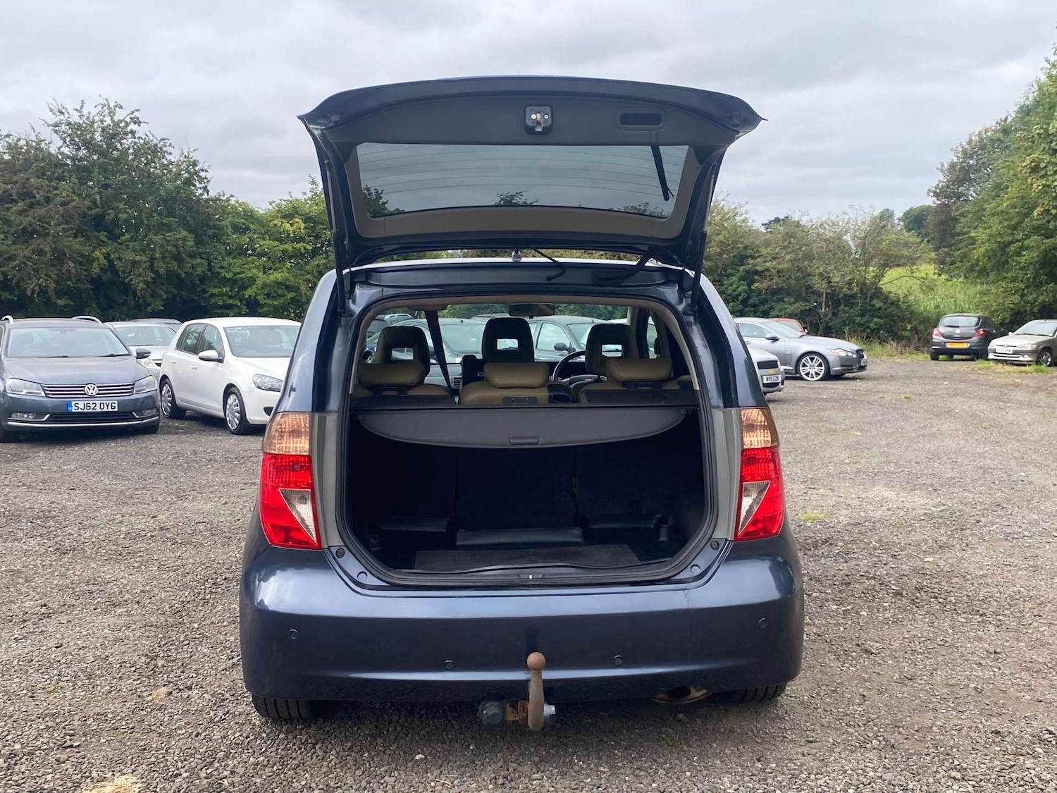 Used Honda FR-V 2008 for sale - 77235349: Photo 9