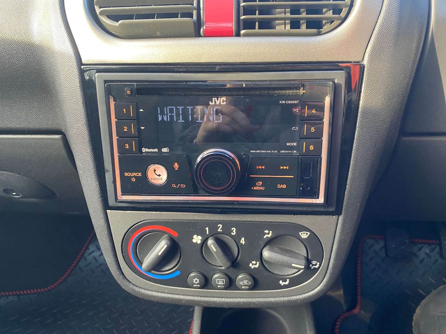 Used Vauxhall Tigra 2007 for sale - 77355518: Photo 20