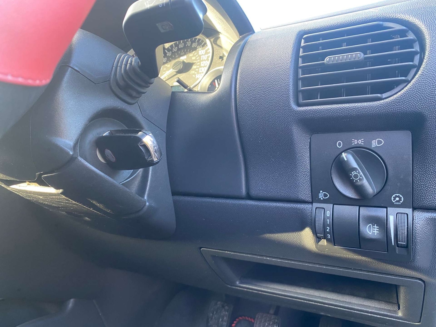 Used Vauxhall Tigra 2007 for sale - 77355518: Photo 22