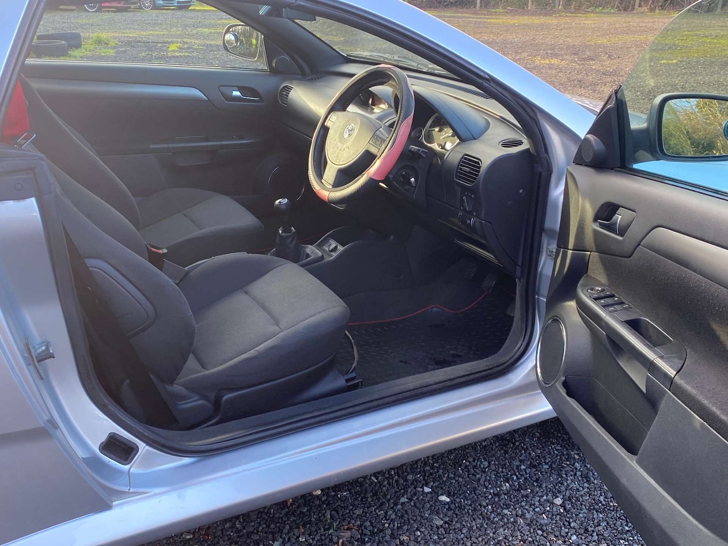 Used Vauxhall Tigra 2007 for sale - 77355518: Photo 24