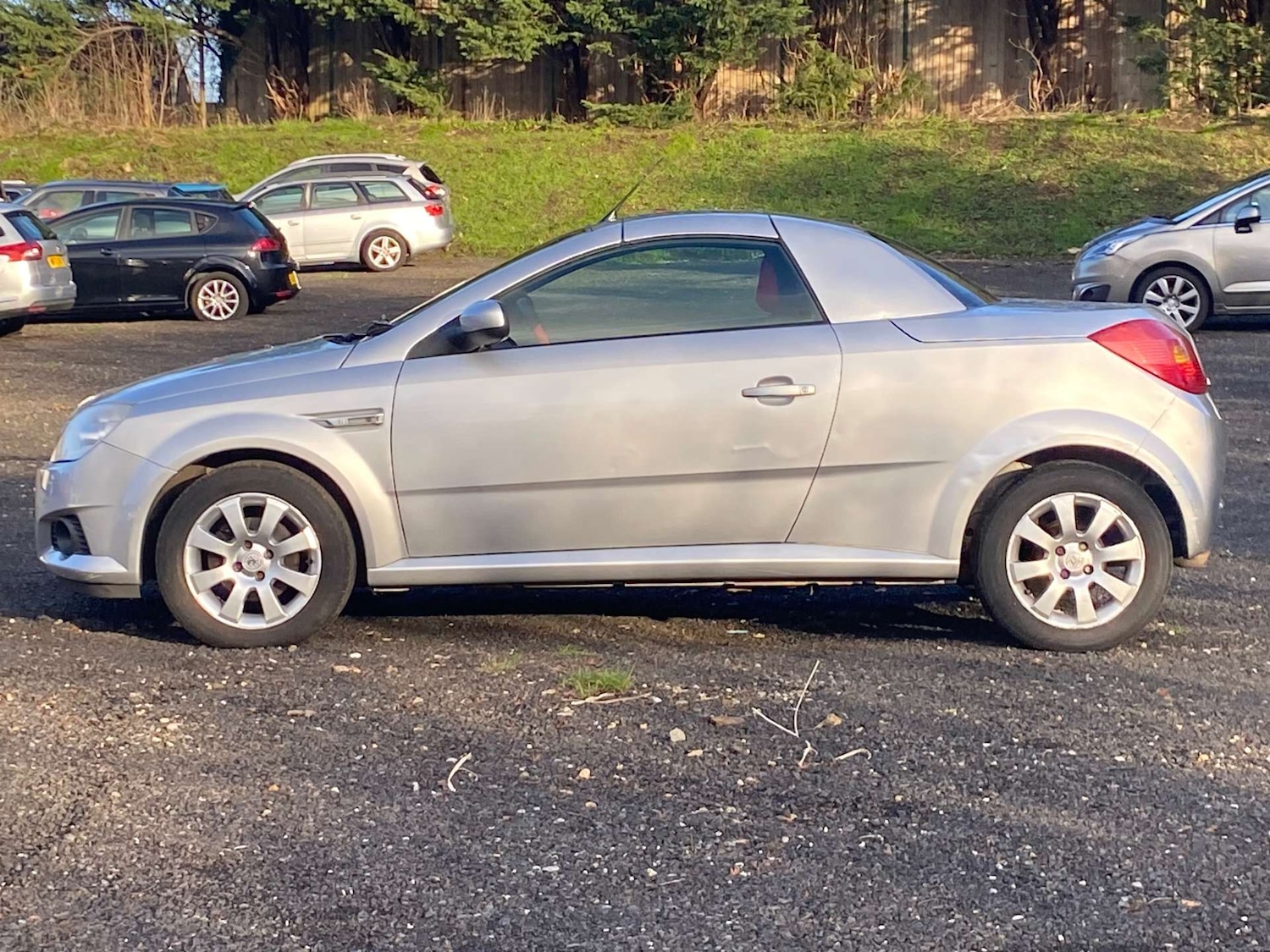 Used Vauxhall Tigra 2007 for sale - 77355518: Photo 4