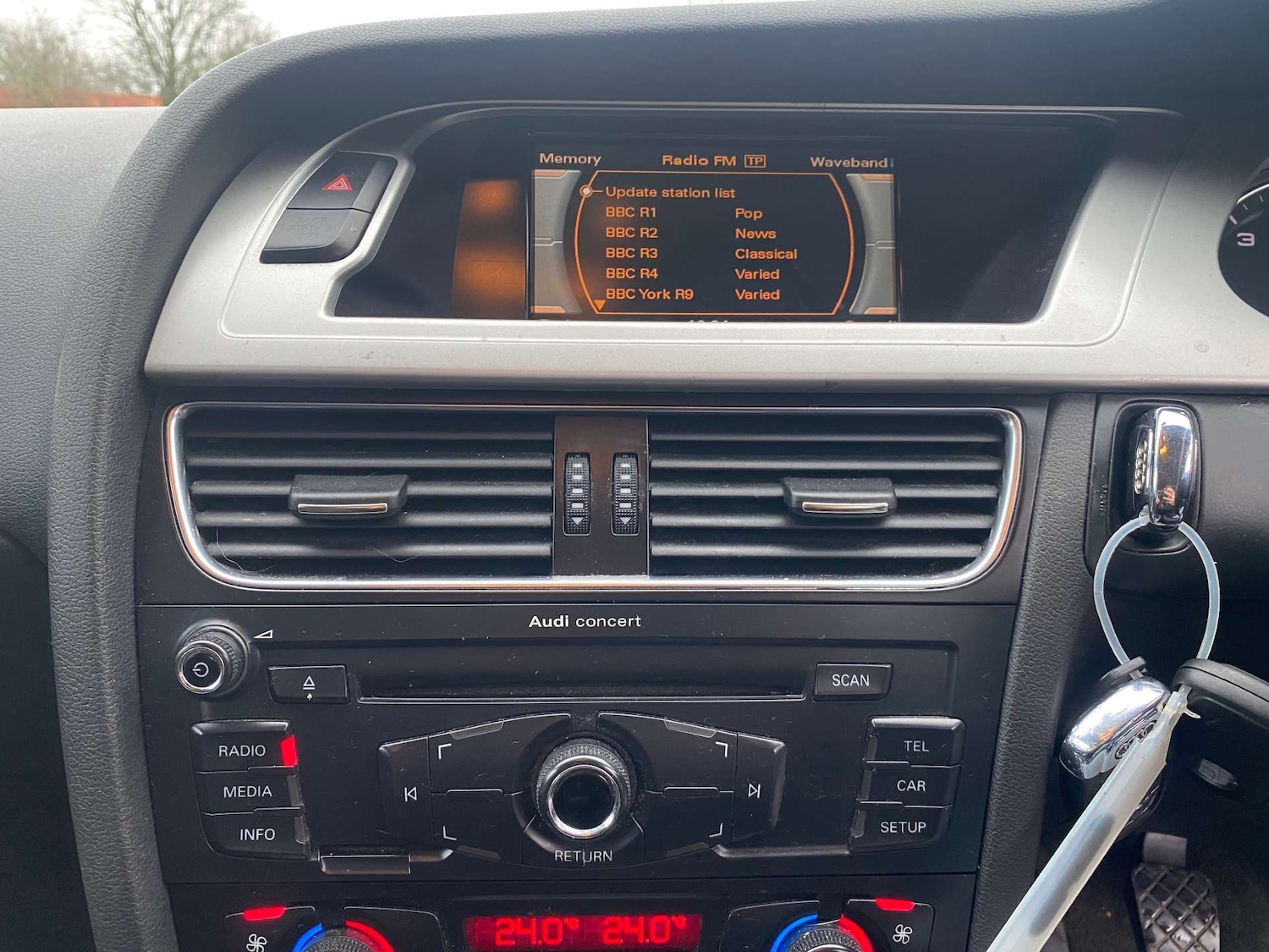 Used Audi A4 2009 for sale - 77025220: Photo 16