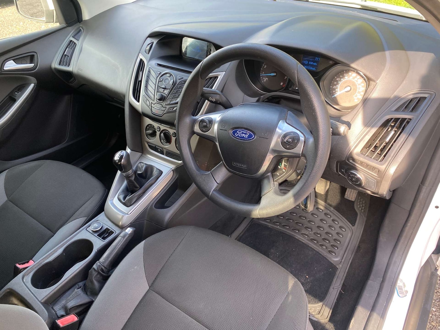 Used Ford Focus 2011 for sale - 77937320: Photo 15