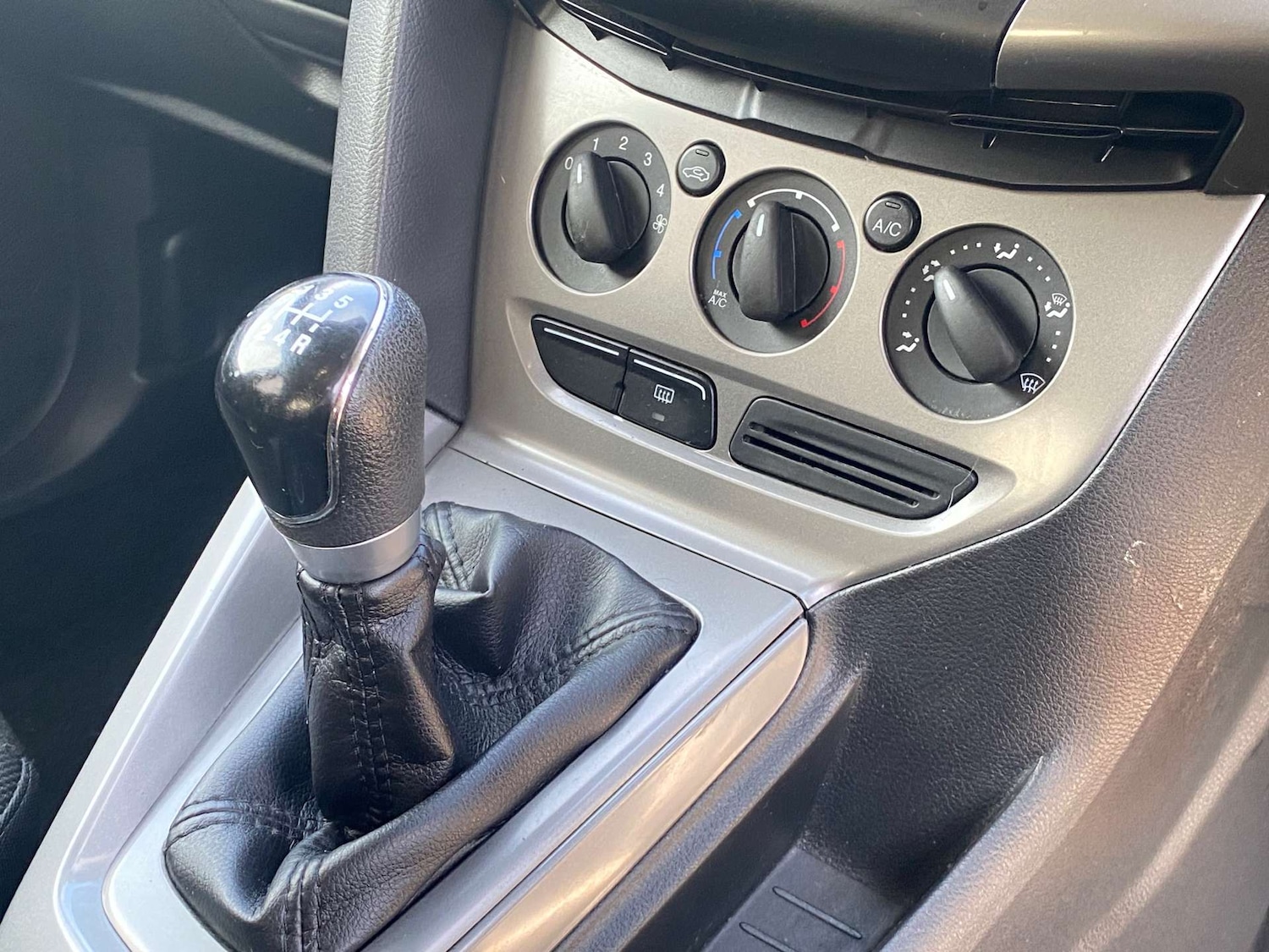 Used Ford Focus 2011 for sale - 77937320: Photo 20