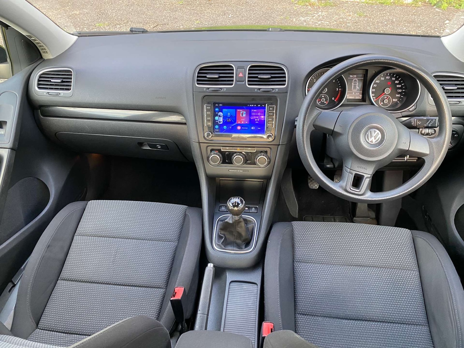 Used Volkswagen Golf 2010 for sale - 78016432: Photo 11