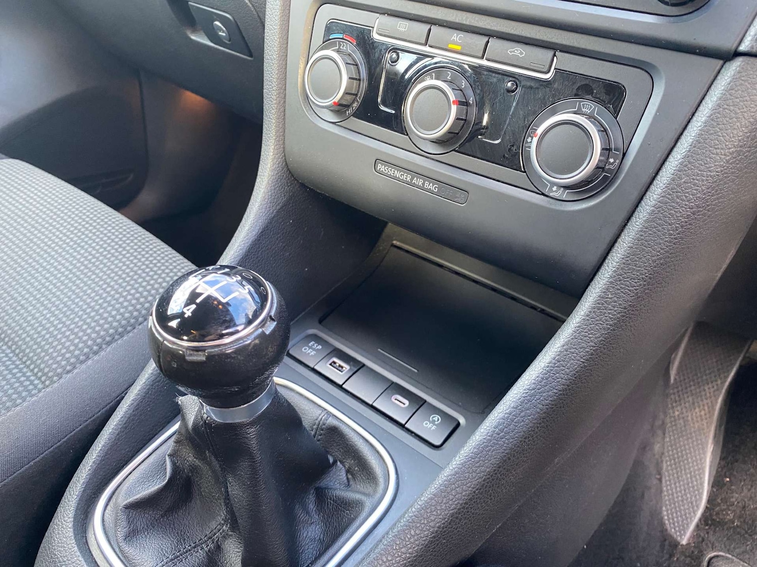 Used Volkswagen Golf 2010 for sale - 78016432: Photo 17