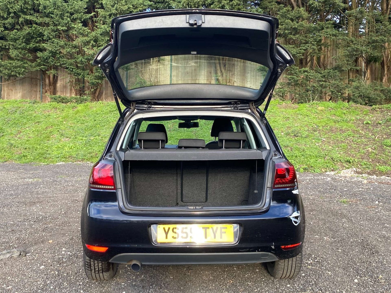 Used Volkswagen Golf 2010 for sale - 78016432: Photo 8