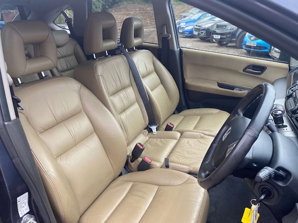 Used Honda FR-V 2008 for sale - 75716843: Photo 15