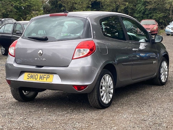 Used Renault Clio 2010 for sale - 75716850: Photo 7