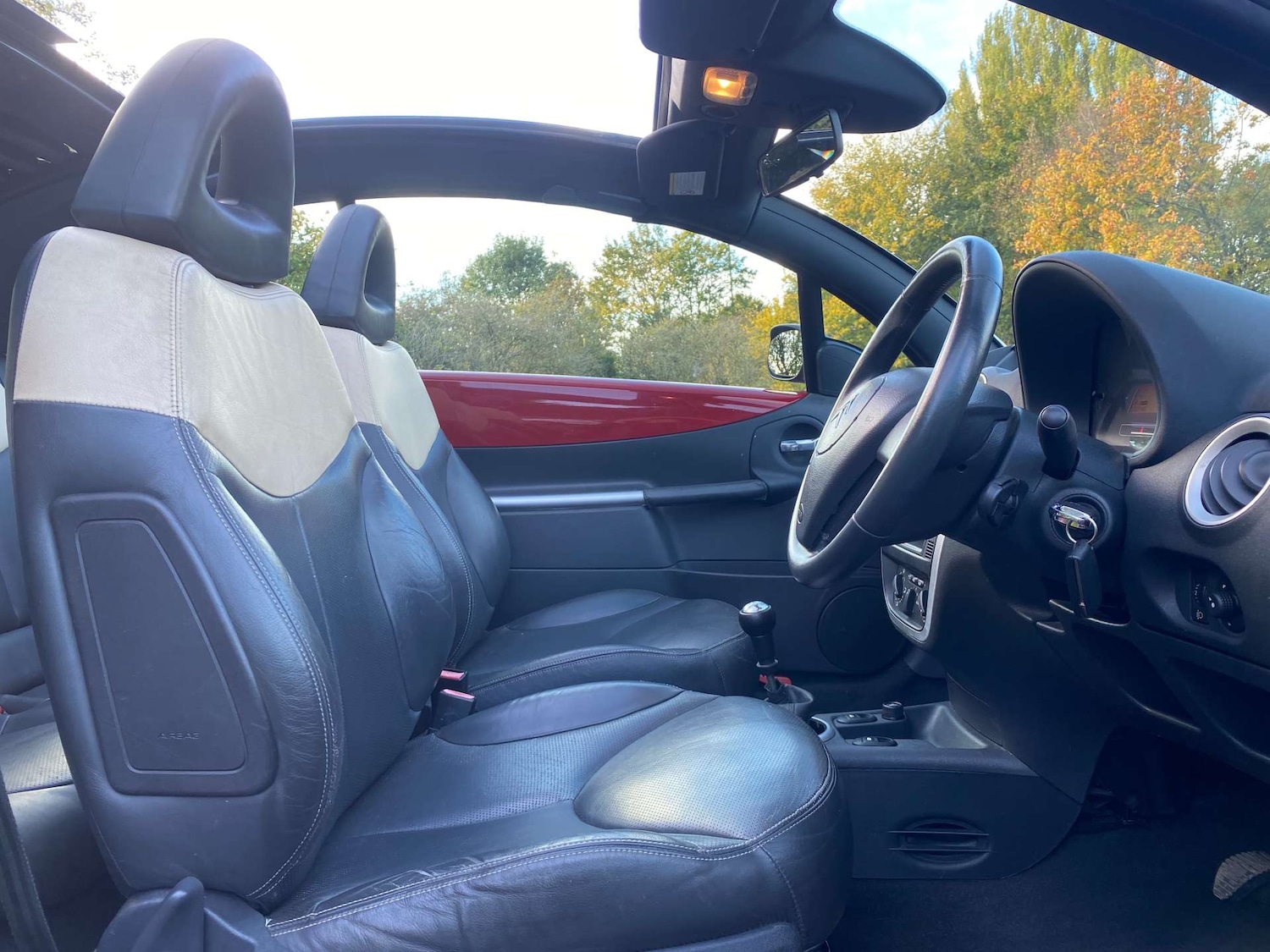 Used Citroen C3 Pluriel 2008 for sale - 77937271: Photo 12