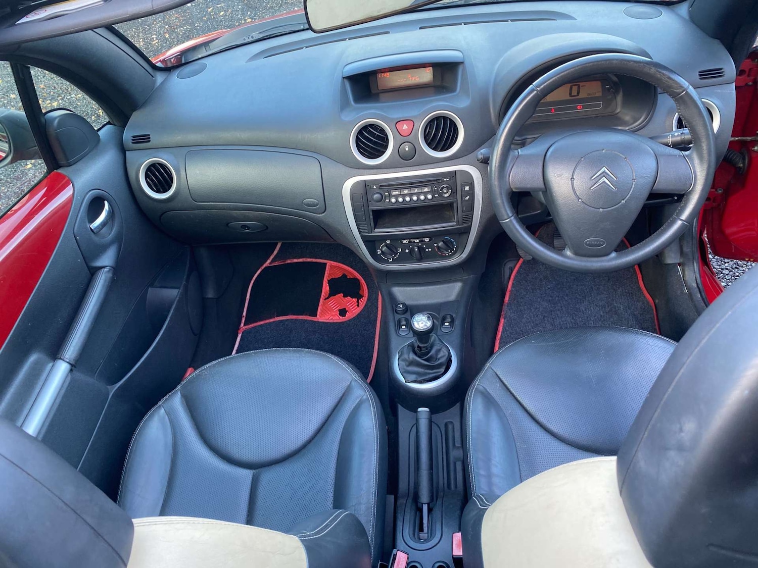 Used Citroen C3 Pluriel 2008 for sale - 77937271: Photo 13