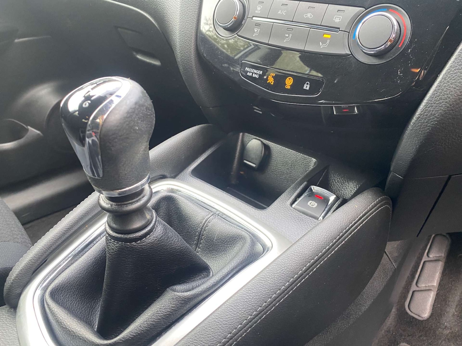Used Nissan Qashqai 2014 for sale - 76330088: Photo 21