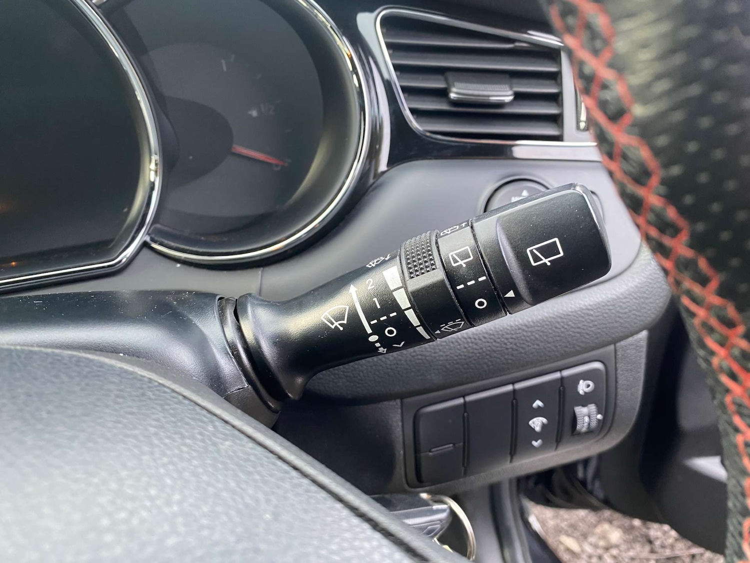 Used Kia Pro Ceed 2015 for sale - 77558179: Photo 18