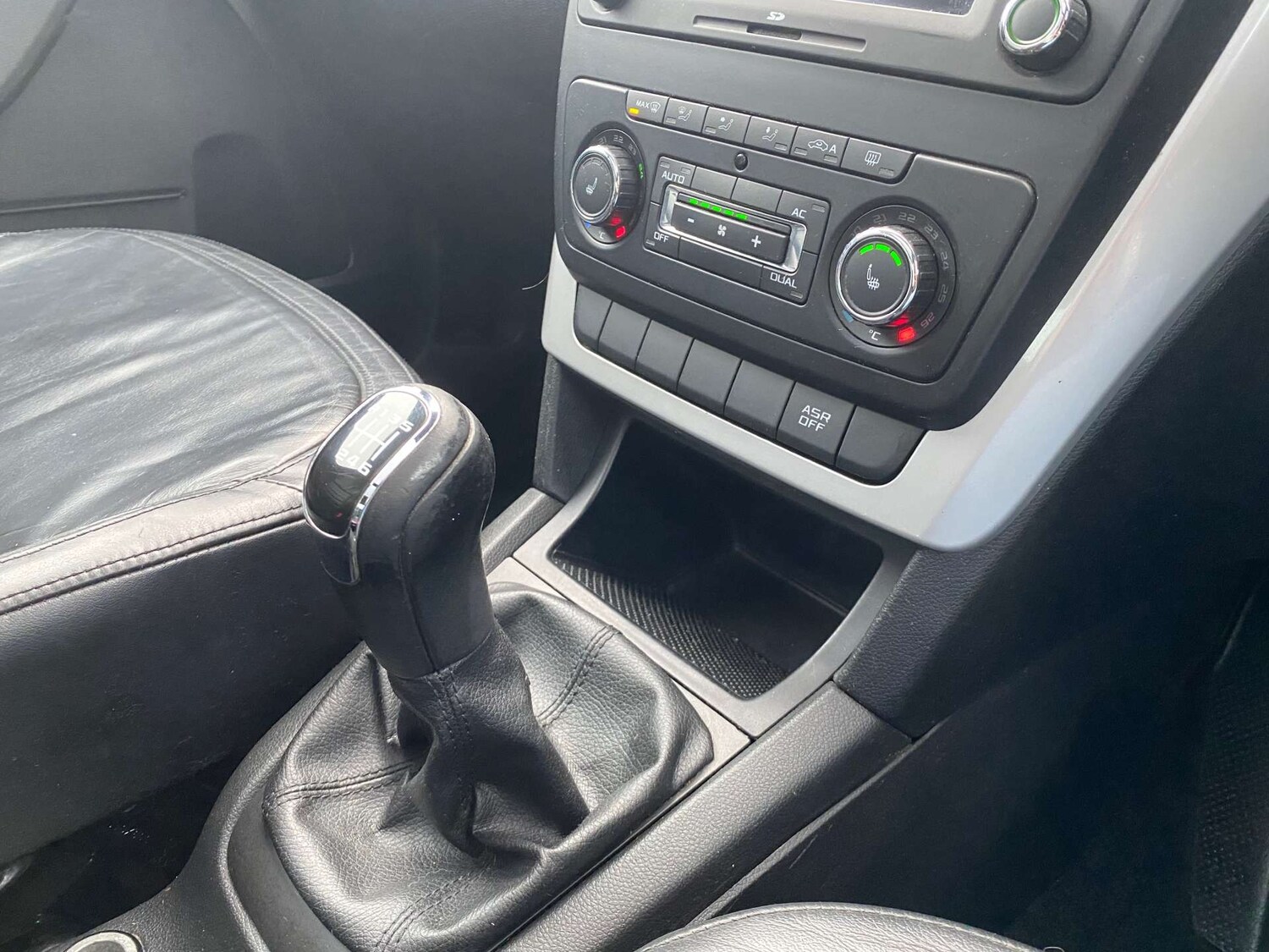 Used Skoda Yeti 2010 for sale - 78031093: Photo 23