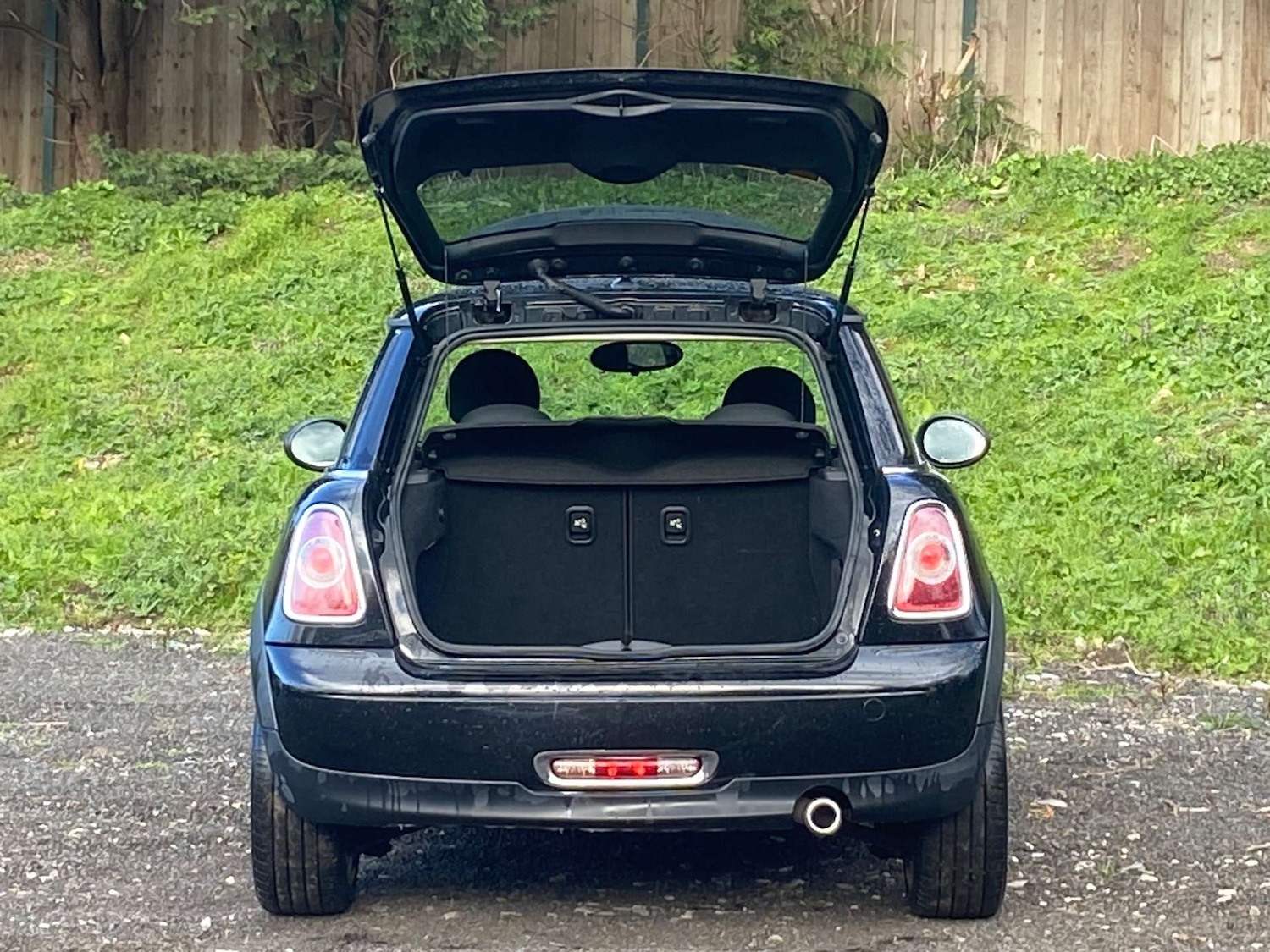 Used MINI Hatch 2011 for sale - 78068078: Photo 8