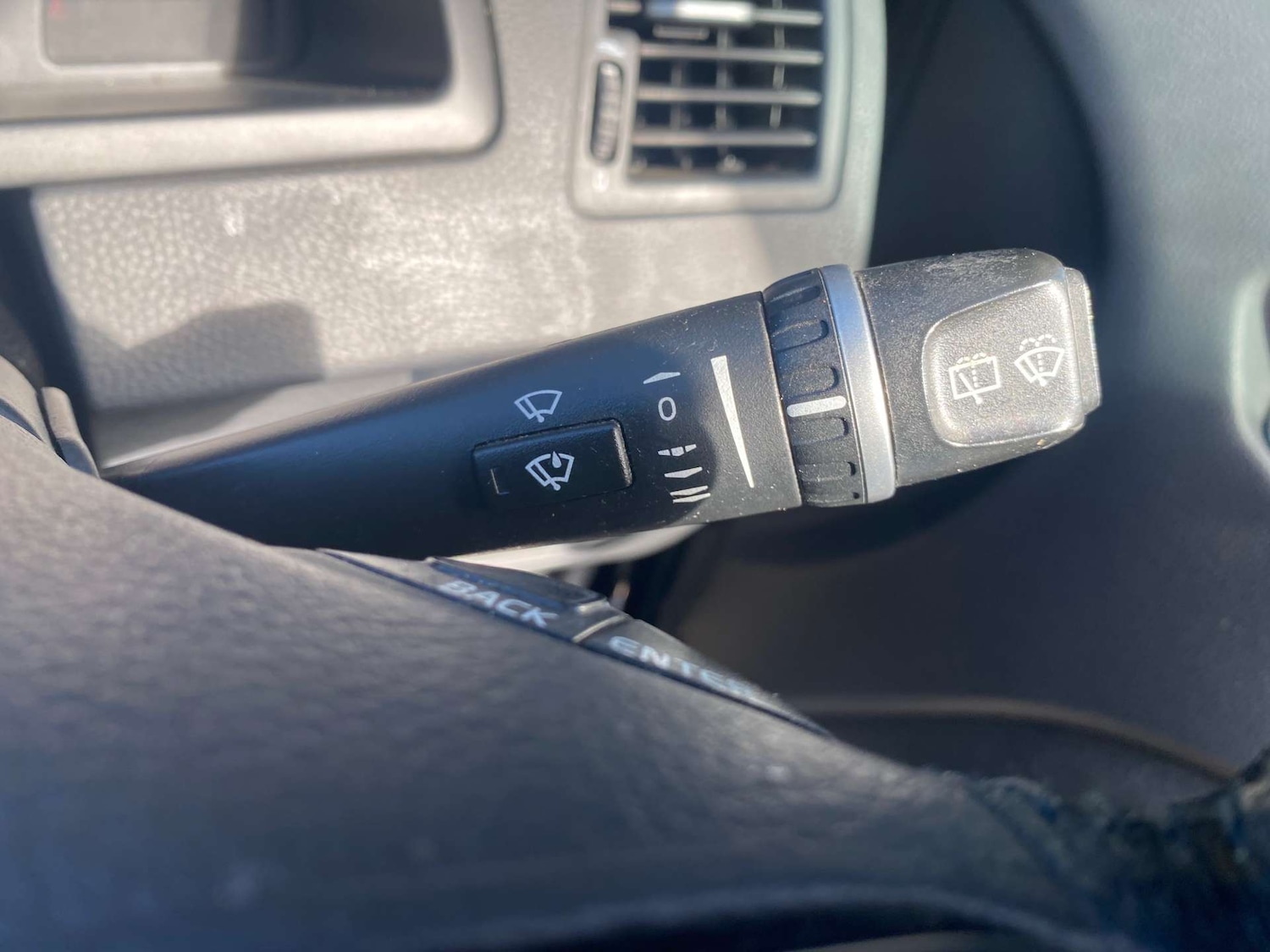 Used Volvo XC90 2010 for sale - 78056686: Photo 17