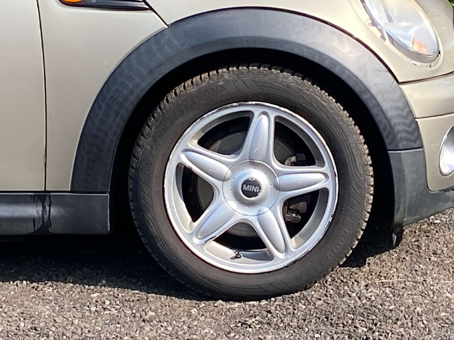 Used MINI Hatch 2009 for sale - 77976980: Photo 14