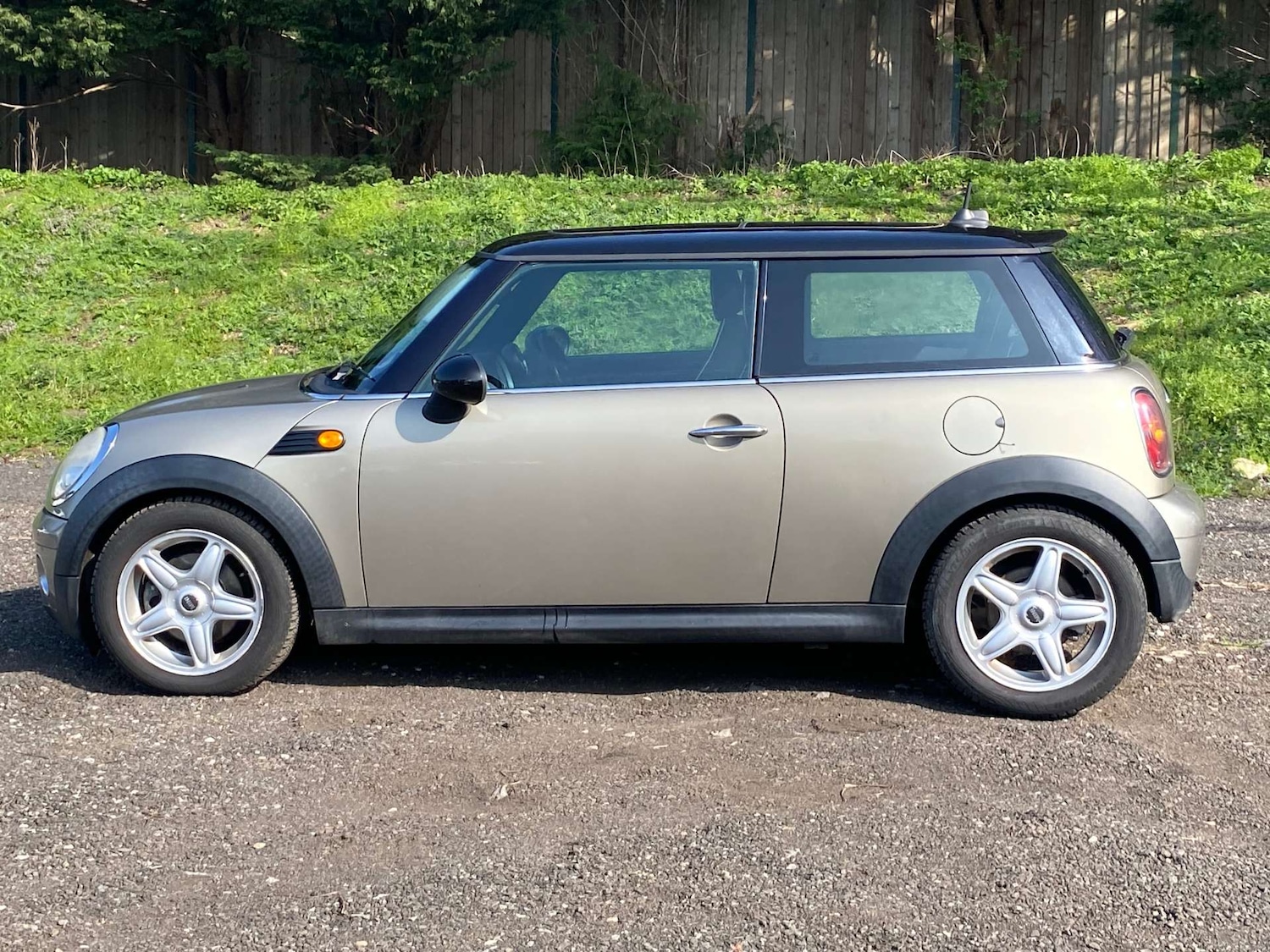 Used MINI Hatch 2009 for sale - 77976980: Photo 4