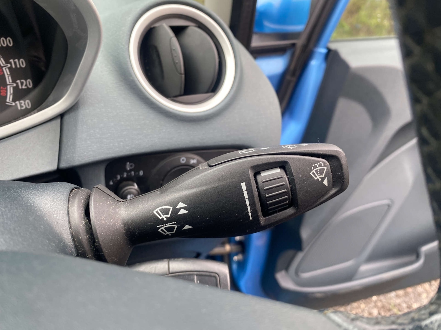 Used Ford Fiesta 2010 for sale - 77974162: Photo 25