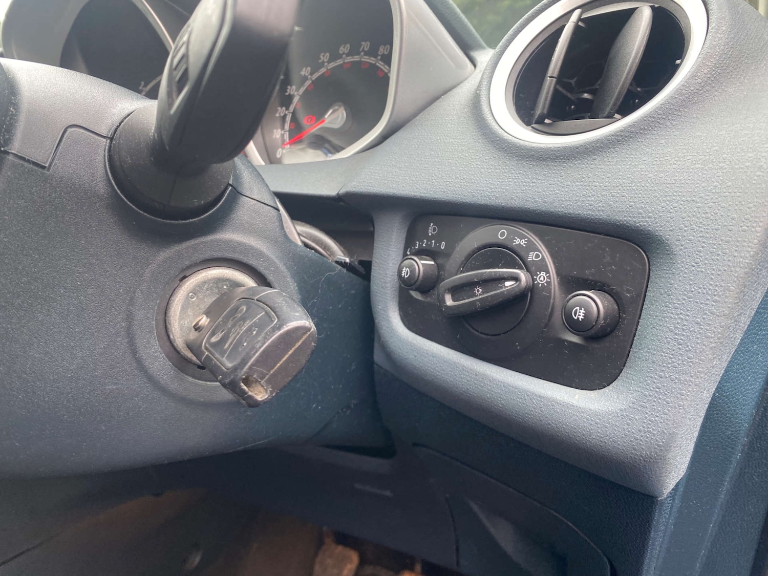 Used Ford Fiesta 2010 for sale - 77974162: Photo 26