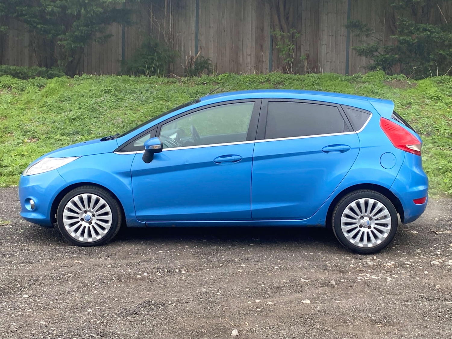 Used Ford Fiesta 2010 for sale - 77974162: Photo 4