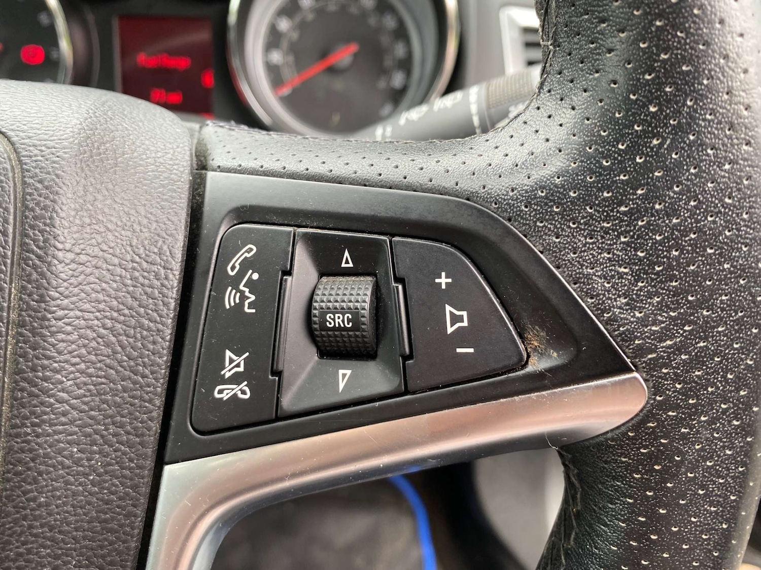 Used Vauxhall Astra 2014 for sale - 77967909: Photo 24