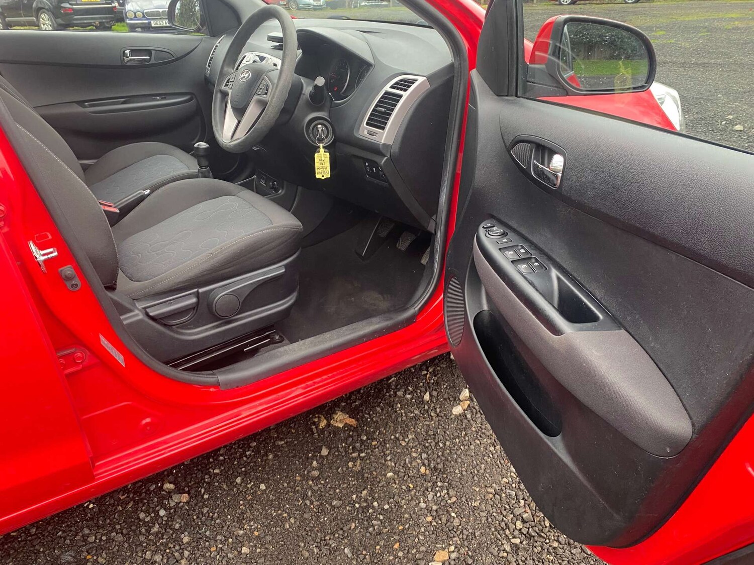 Used Hyundai i20 2011 for sale - 77681313: Photo 13