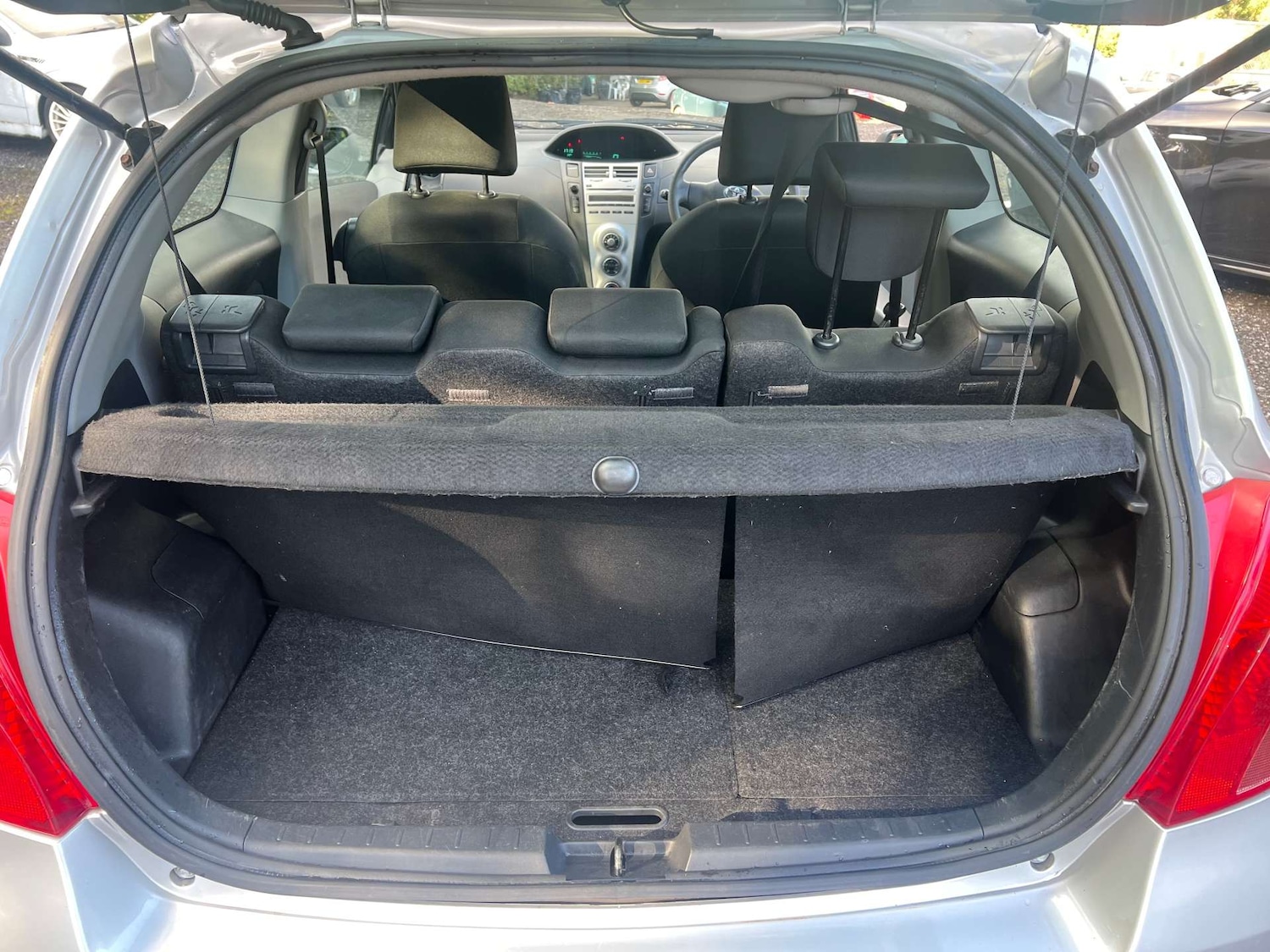 Used Toyota Yaris 2007 for sale - 76601117: Photo 5