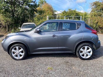 Used Nissan Juke 2011 for sale - 76115710: Photo