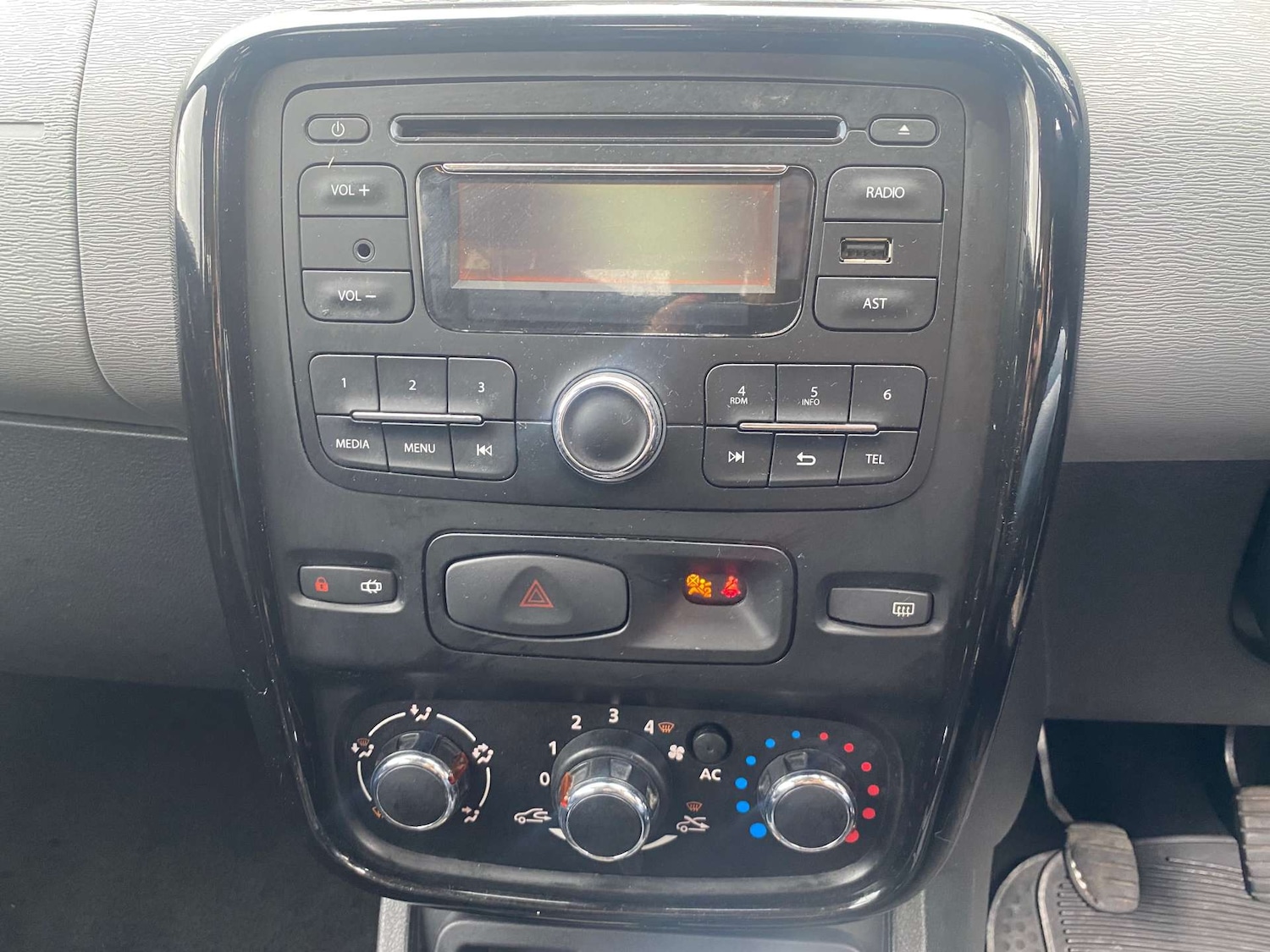 Used Dacia Duster 2014 for sale - 78179587: Photo 15