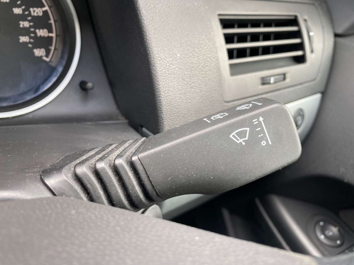 Used Vauxhall Astra 2009 for sale - 77877301: Photo 19