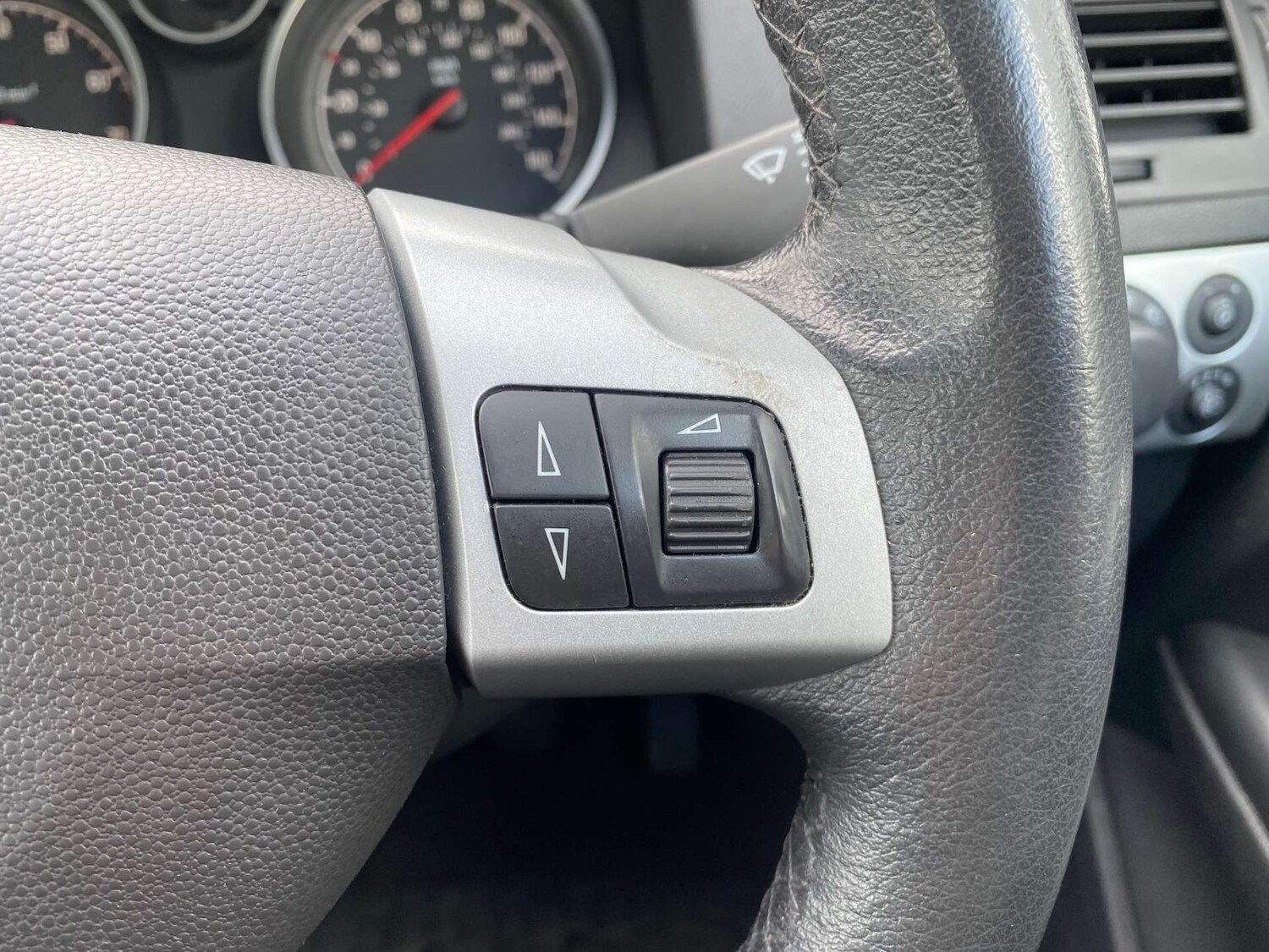 Used Vauxhall Astra 2009 for sale - 77877301: Photo 26