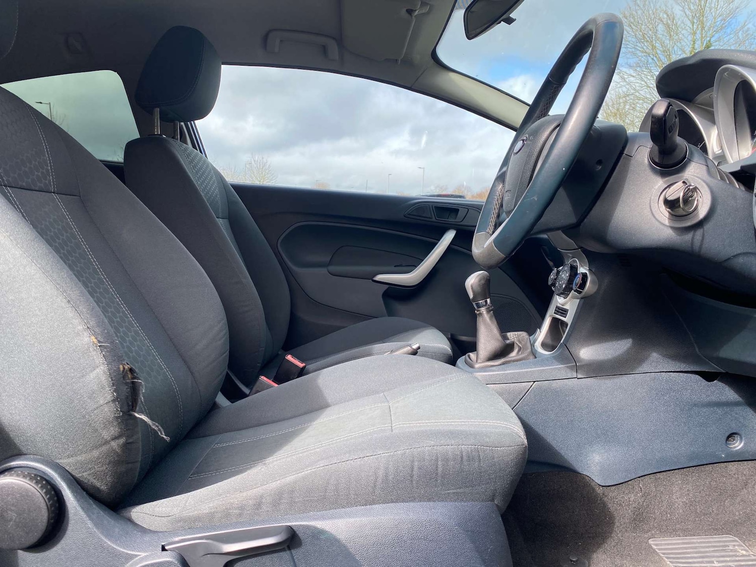 Used Ford Fiesta 2011 for sale - 77877314: Photo 11