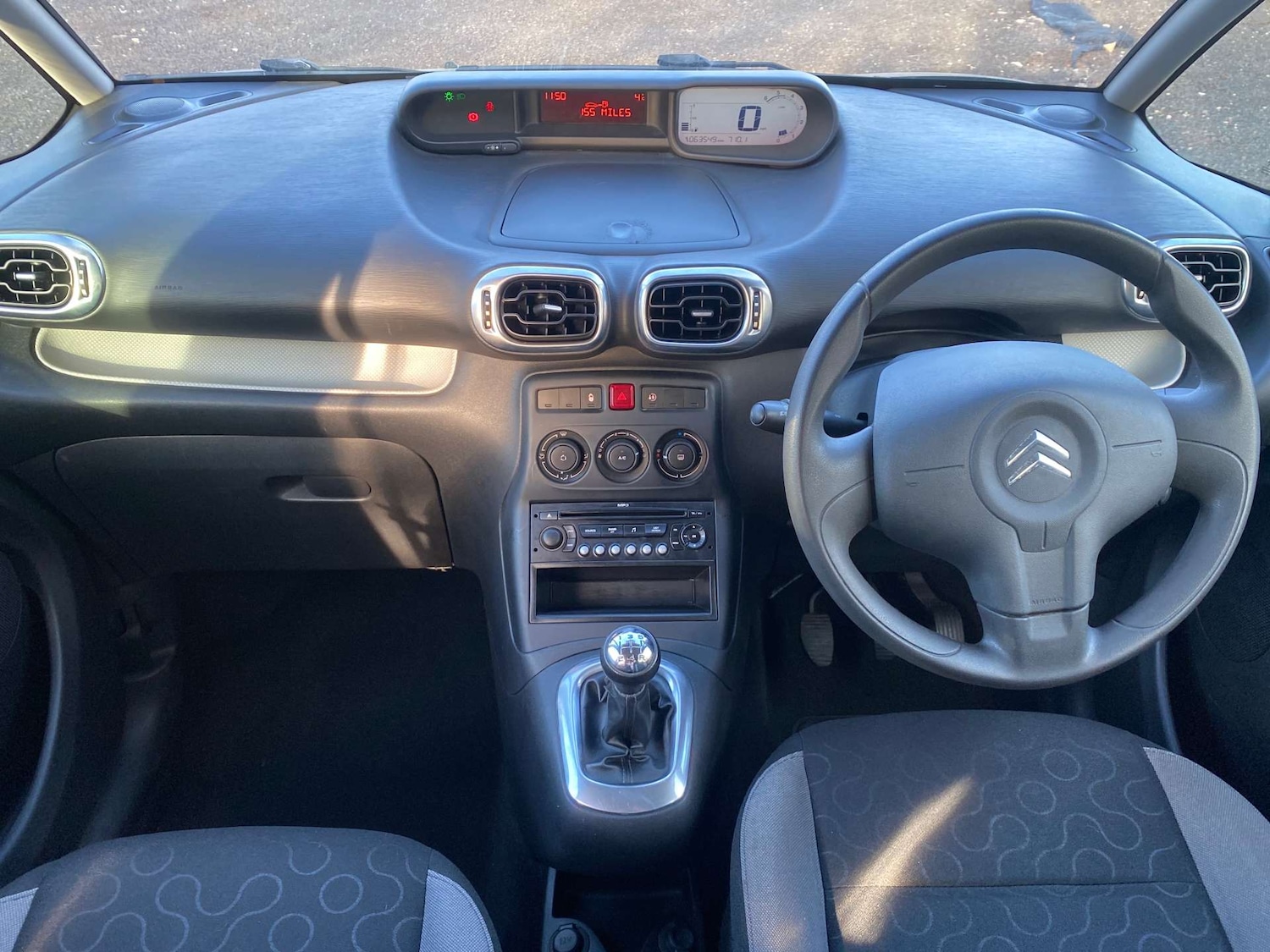 Used Citroen C3 Picasso 2009 for sale - 76637981: Photo 14