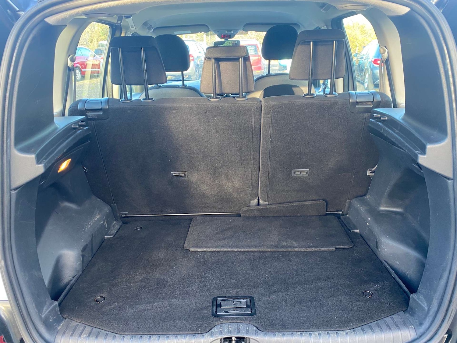 Used Citroen C3 Picasso 2009 for sale - 76637981: Photo 8