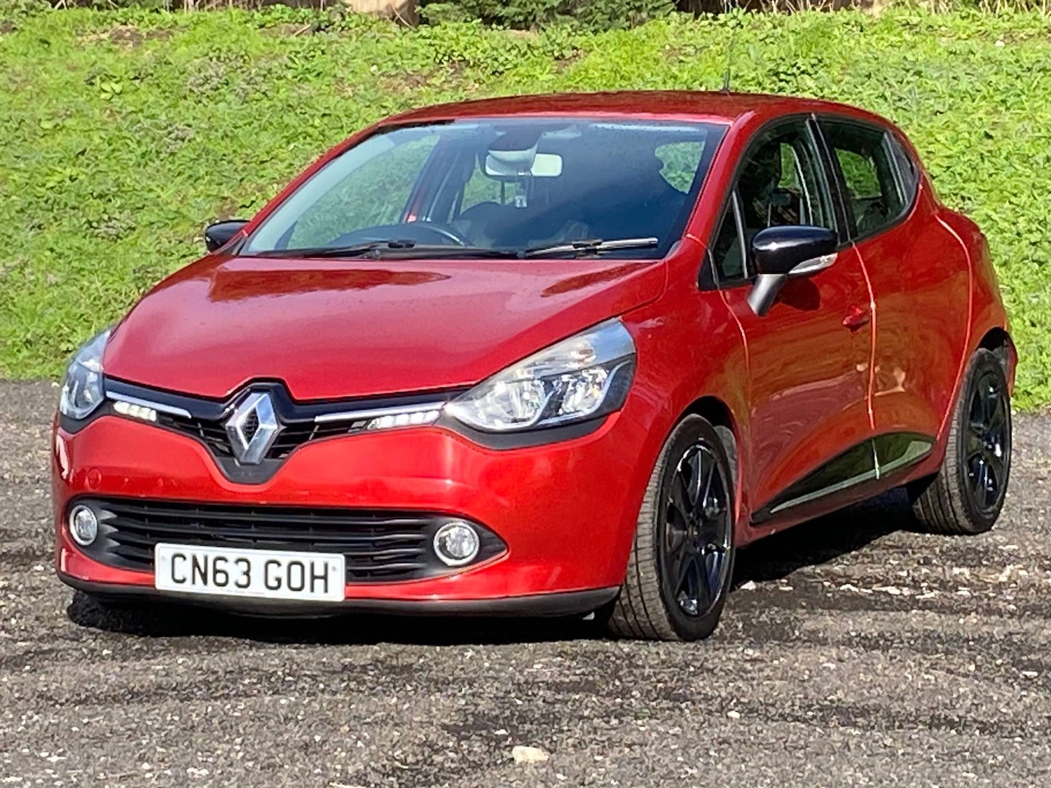 Used Renault Clio 2013 for sale - 77880369: Photo 3