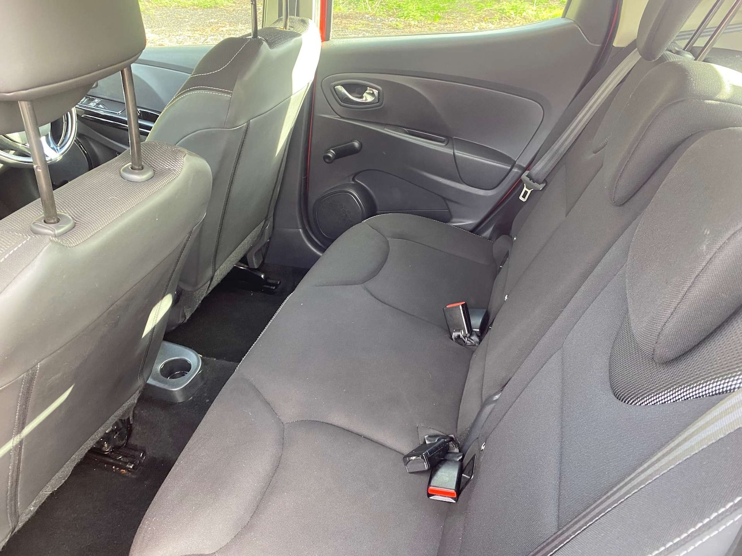 Used Renault Clio 2013 for sale - 77880369: Photo 30