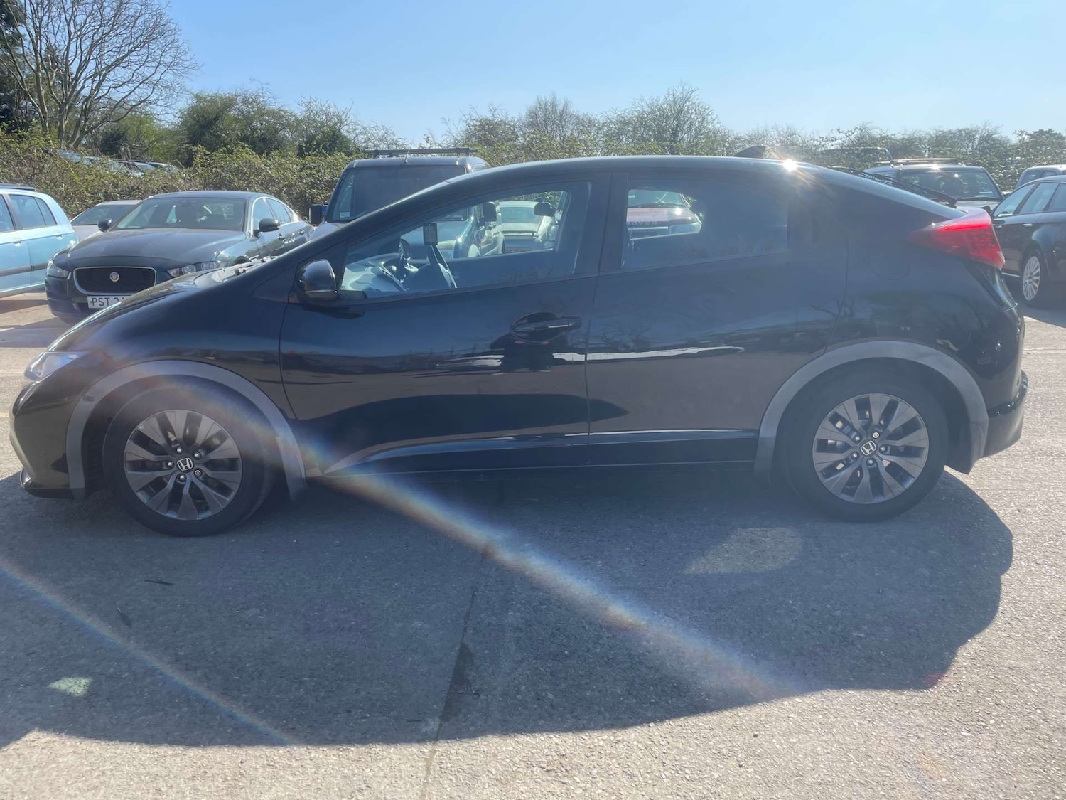 Used Honda Civic 2013 for sale - 76601832: Photo 12