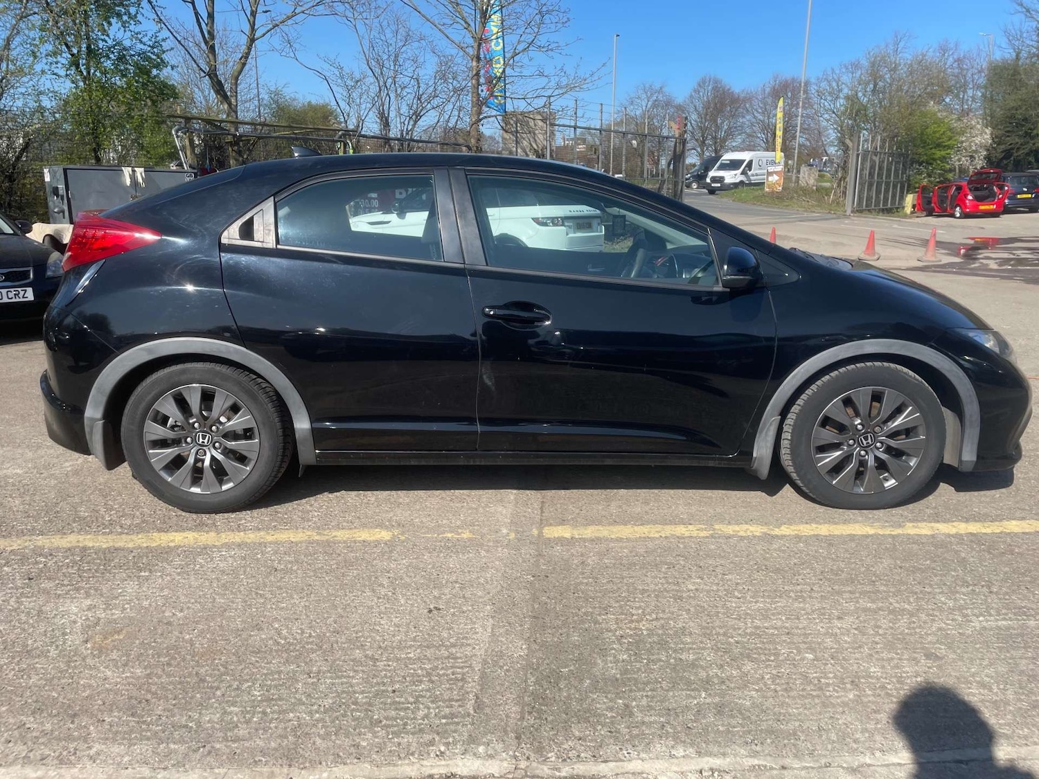 Used Honda Civic 2013 for sale - 76601832: Photo 4