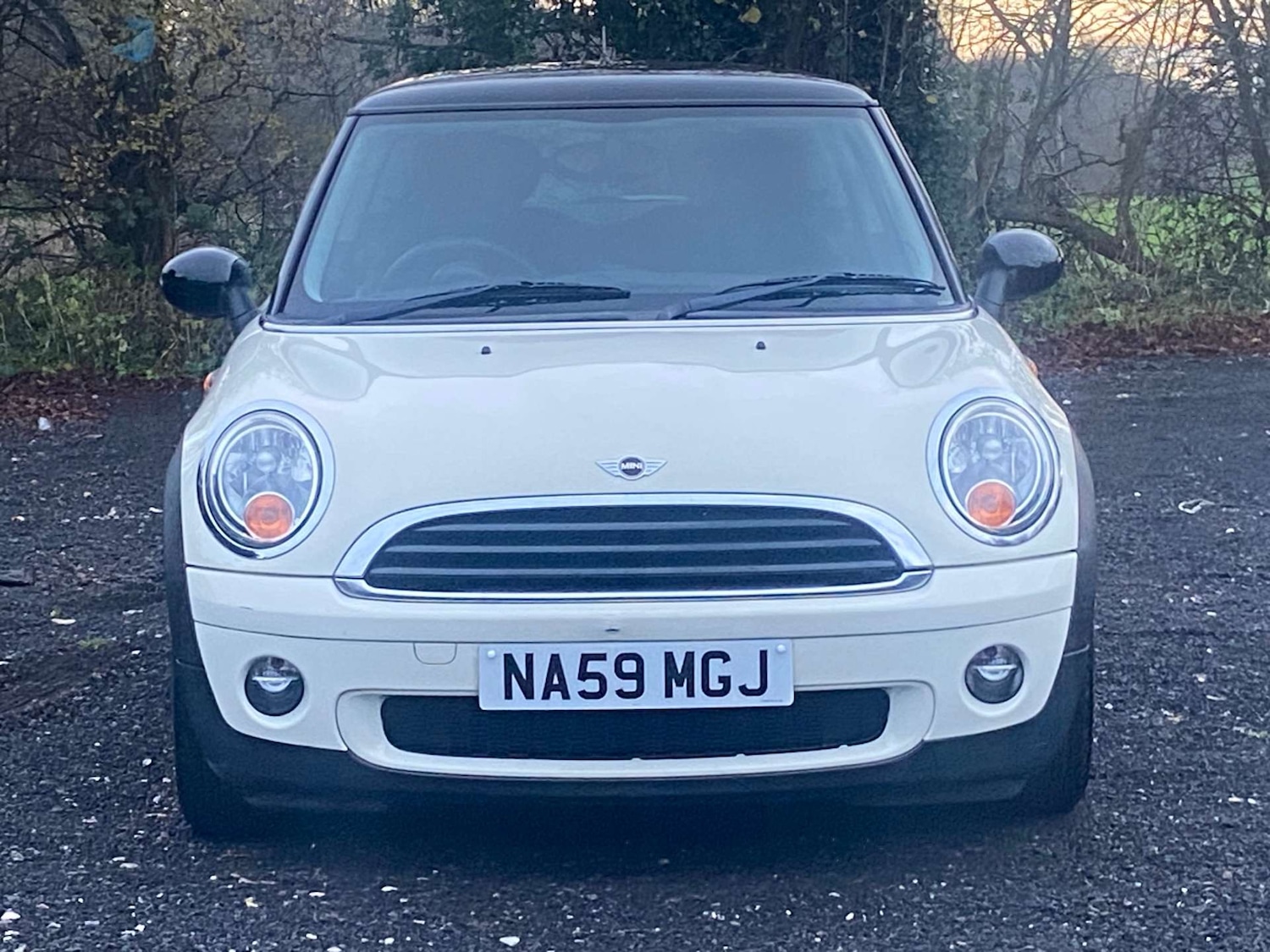 Used MINI Hatch 2009 for sale - 76830112: Photo 2