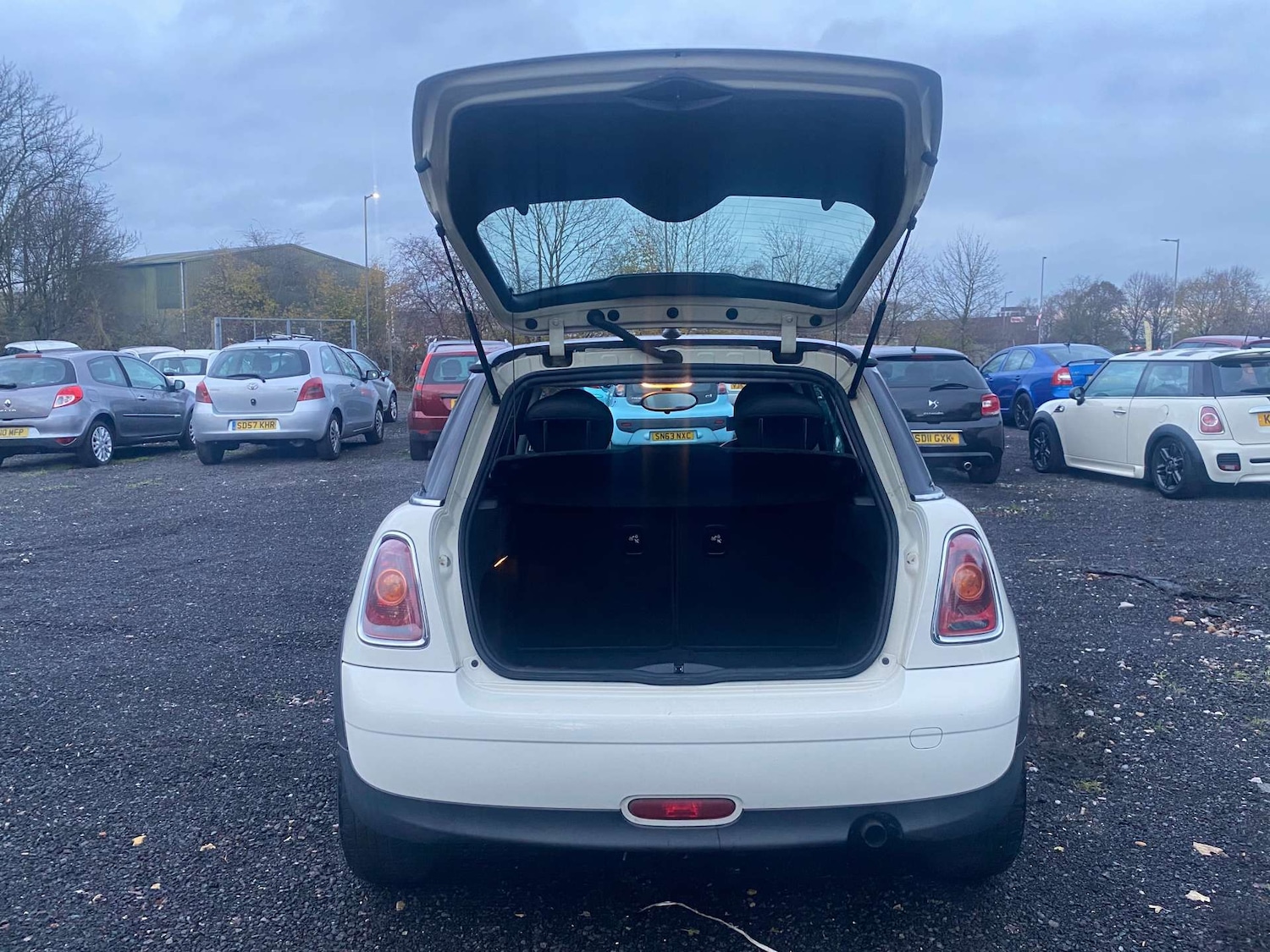 Used MINI Hatch 2009 for sale - 76830112: Photo 9