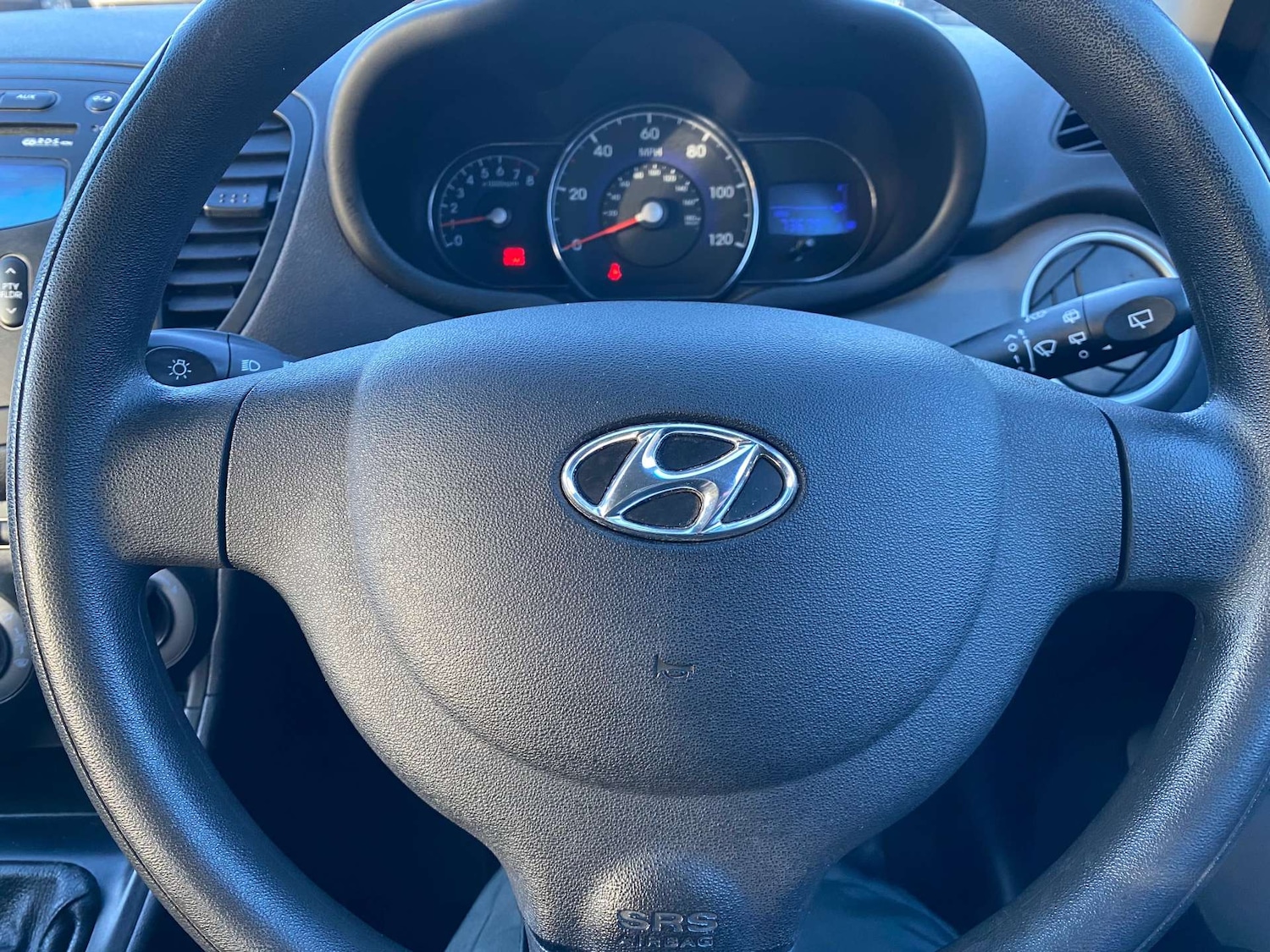 Used Hyundai i10 2012 for sale - 77127347: Photo 15