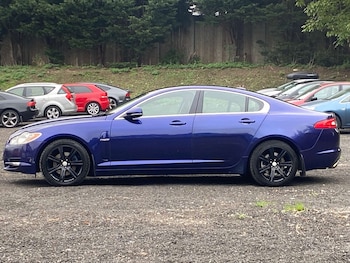Used Jaguar XF 2011 for sale - 76304395: Photo
