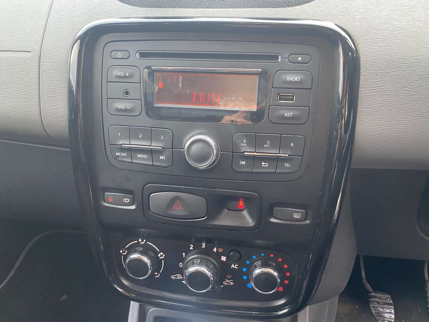 Used Dacia Duster 2013 for sale - 76278200: Photo 18