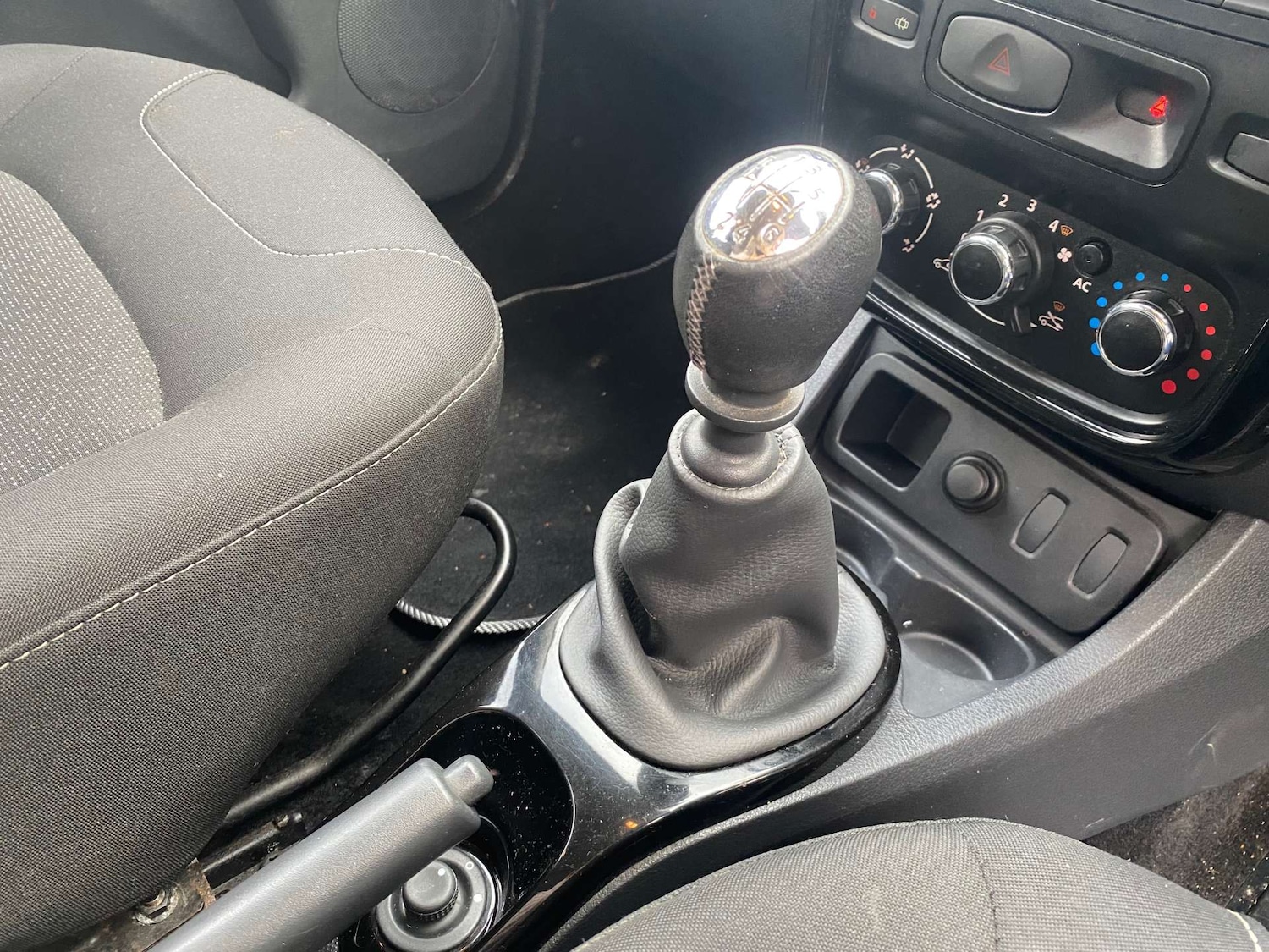 Used Dacia Duster 2013 for sale - 76278200: Photo 23